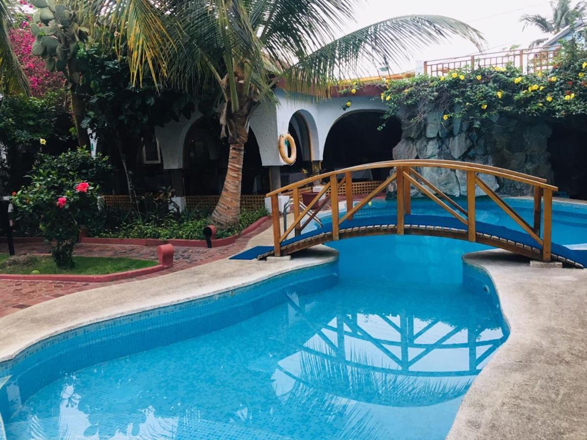 Hotel Silberstein Puerto Ayora  Exterior photo